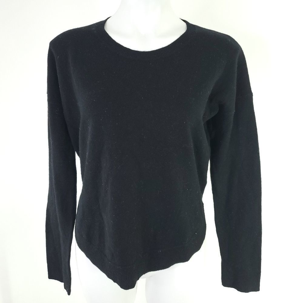 Naif Montreal 100% Wool Crew Neck Sweater Black sz Medium
